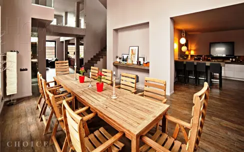 4-этажный коттедж 750 м² с отделкой