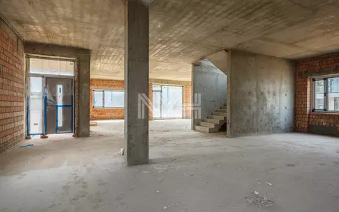 2-этажный коттедж 467.8 м² без отделки