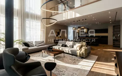 2-этажный коттедж 700 м² с отделкой