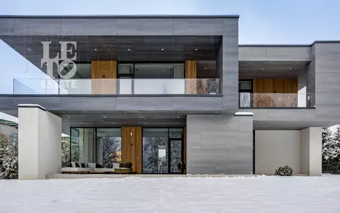 2-этажный коттедж 760 м² с отделкой