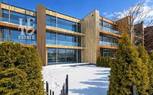 3-этажный таунхаус 168 м² без отделки