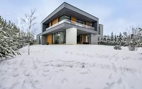 2-этажный коттедж 760 м² с отделкой