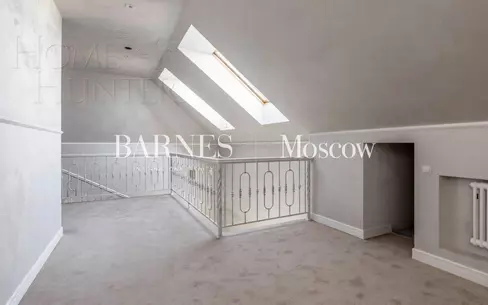 2-этажный коттедж 1 000 м² с отделкой