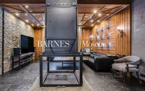 3-этажный коттедж 700 м² с отделкой