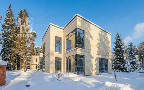 2-этажный коттедж 616 м² без отделки