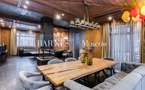 3-этажный коттедж 700 м² с отделкой