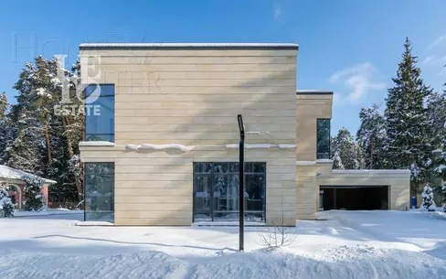 2-этажный коттедж 616 м² без отделки