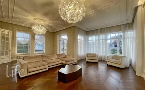 2-этажный коттедж 427 м² с отделкой