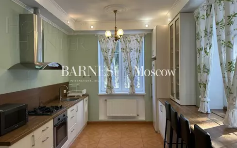 2-этажный коттедж 450 м² с отделкой