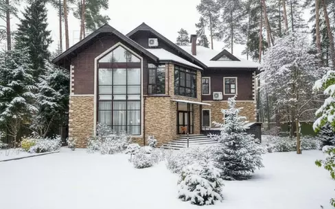 2-этажный коттедж 750 м² с отделкой