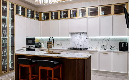 2-этажный коттедж 750 м² с отделкой