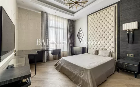 2-УРОВНЕВЫЙ ПЕНТХАУС С ОТДЕЛКОЙ 700 М² НА 12 ЭТАЖЕ