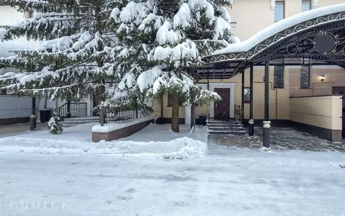 3-этажный таунхаус 270 м² с отделкой