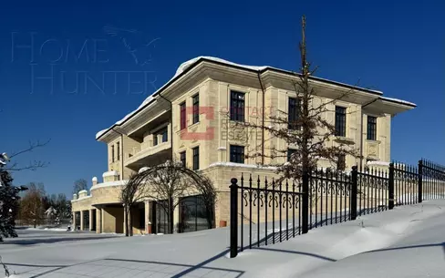 2-этажный коттедж 3 600 м² без отделки