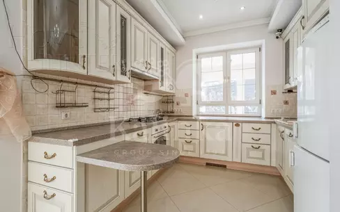 2-этажный коттедж 350 м² с отделкой