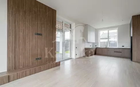 2-этажный коттедж 200 м² с отделкой