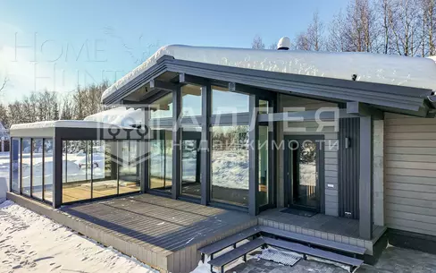 1-этажный коттедж 240 м² с отделкой