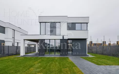 2-этажный коттедж 200 м² с отделкой