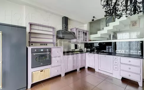 ТАУНХАУС 350 м² с отделкой