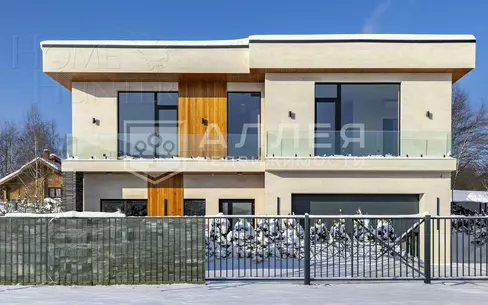 2-этажный коттедж 350 м² с отделкой