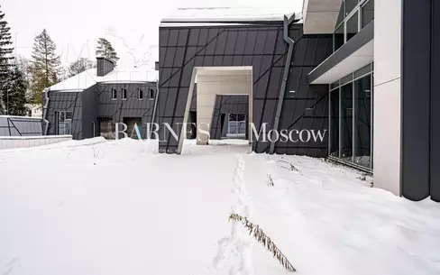 2-этажный коттедж 3 067 м² без отделки