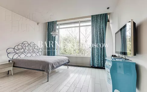 3-этажный таунхаус 354 м² с отделкой