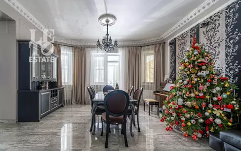 3-этажный коттедж 420 м² с отделкой