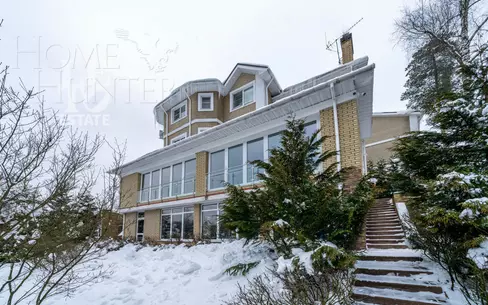 3-этажный коттедж 420 м² с отделкой