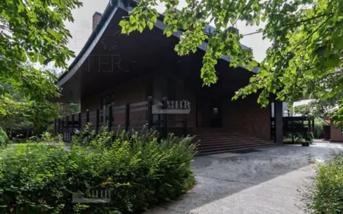 2-этажный коттедж 947 м² с отделкой