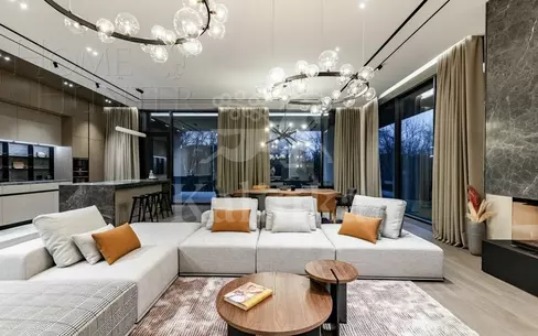 2-этажный коттедж 760 м² с отделкой