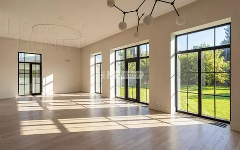 2-этажный коттедж 280 м² с отделкой