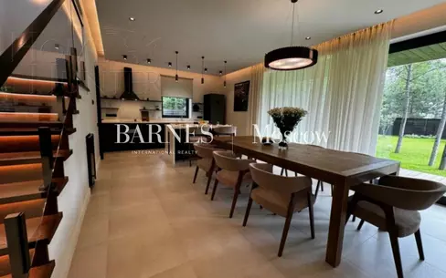 2-этажный коттедж 444 м² с отделкой