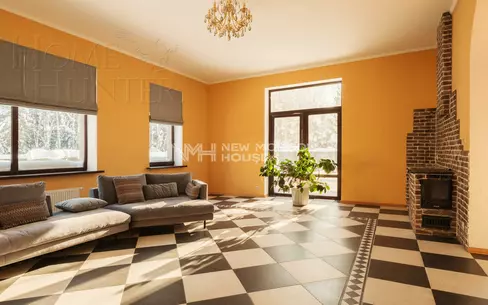 2-этажный коттедж 758 м² с отделкой