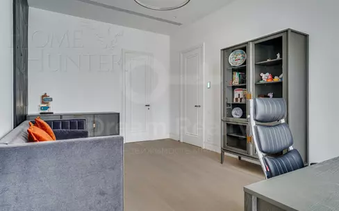 2-КОМН. КВАРТИРА С ОТДЕЛКОЙ 165.9 М² НА 4 ЭТАЖЕ