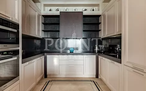 4-КОМН. КВАРТИРА С ОТДЕЛКОЙ 186 М² НА 9 ЭТАЖЕ