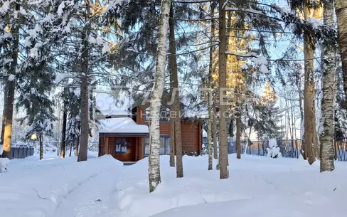 2-этажный коттедж 200 м² с отделкой