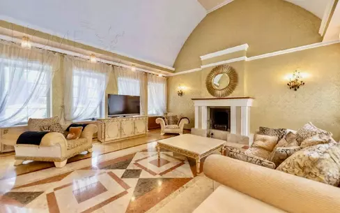 3-этажный коттедж 700 м² с отделкой