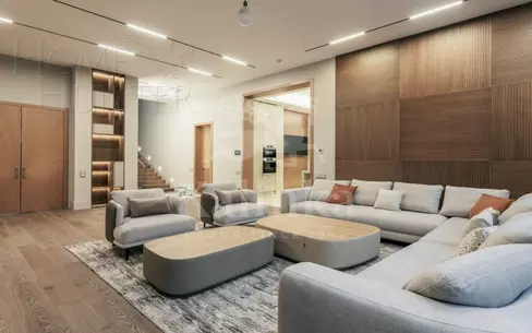 2-этажный коттедж 400 м² с отделкой