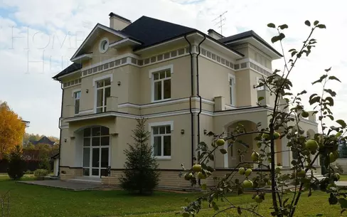 3-этажный коттедж 970 м² без отделки