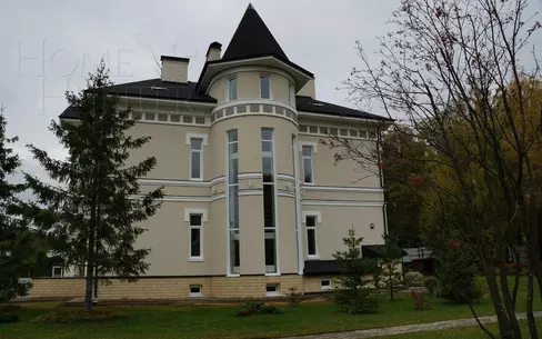 3-этажный коттедж 970 м² без отделки