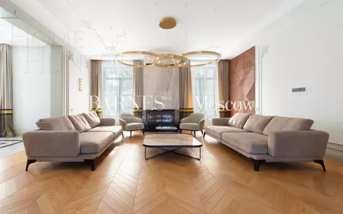 2-этажный коттедж 610 м² с отделкой