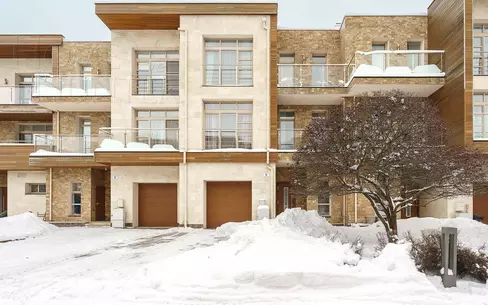 3-этажный таунхаус 264.6 м² с отделкой