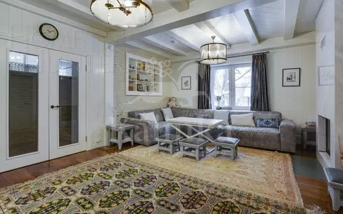 2-этажный коттедж 500 м² с отделкой