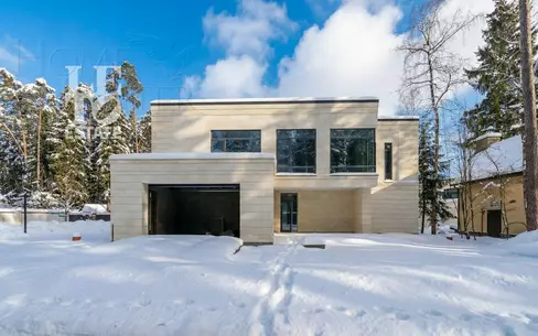 2-этажный коттедж 638 м² с отделкой