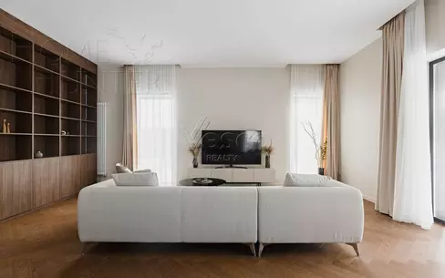 2-этажный коттедж 260 м² с отделкой