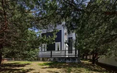 2-этажный коттедж 445.4 м² с отделкой