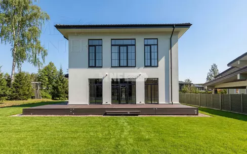 2-этажный коттедж 280 м² с отделкой