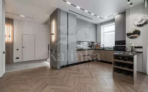 2-этажный коттедж 353 м² с отделкой