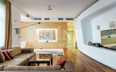 4-КОМН. КВАРТИРА С ОТДЕЛКОЙ 200 М² НА 29 ЭТАЖЕ