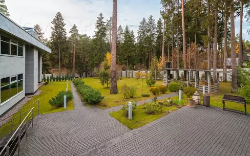 2-этажный коттедж 100 м² с отделкой